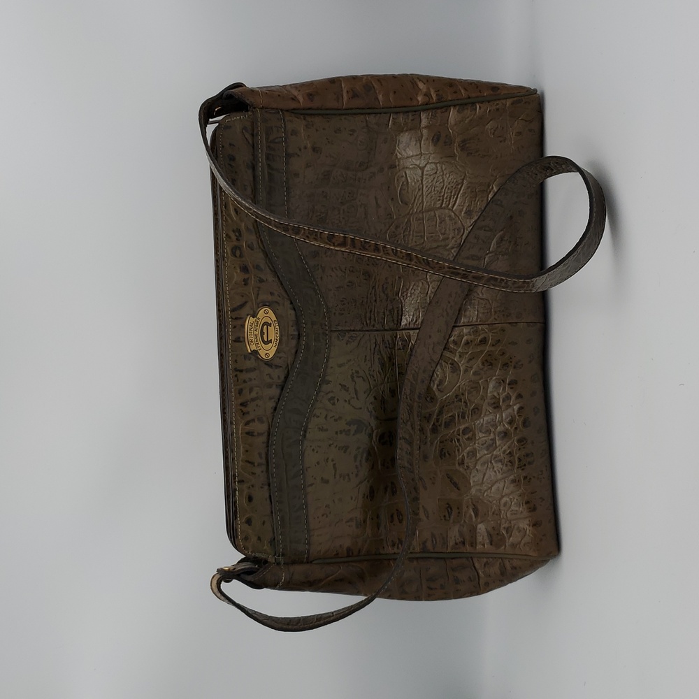 Vintage Etienne Aigner croc embossed bag in olive